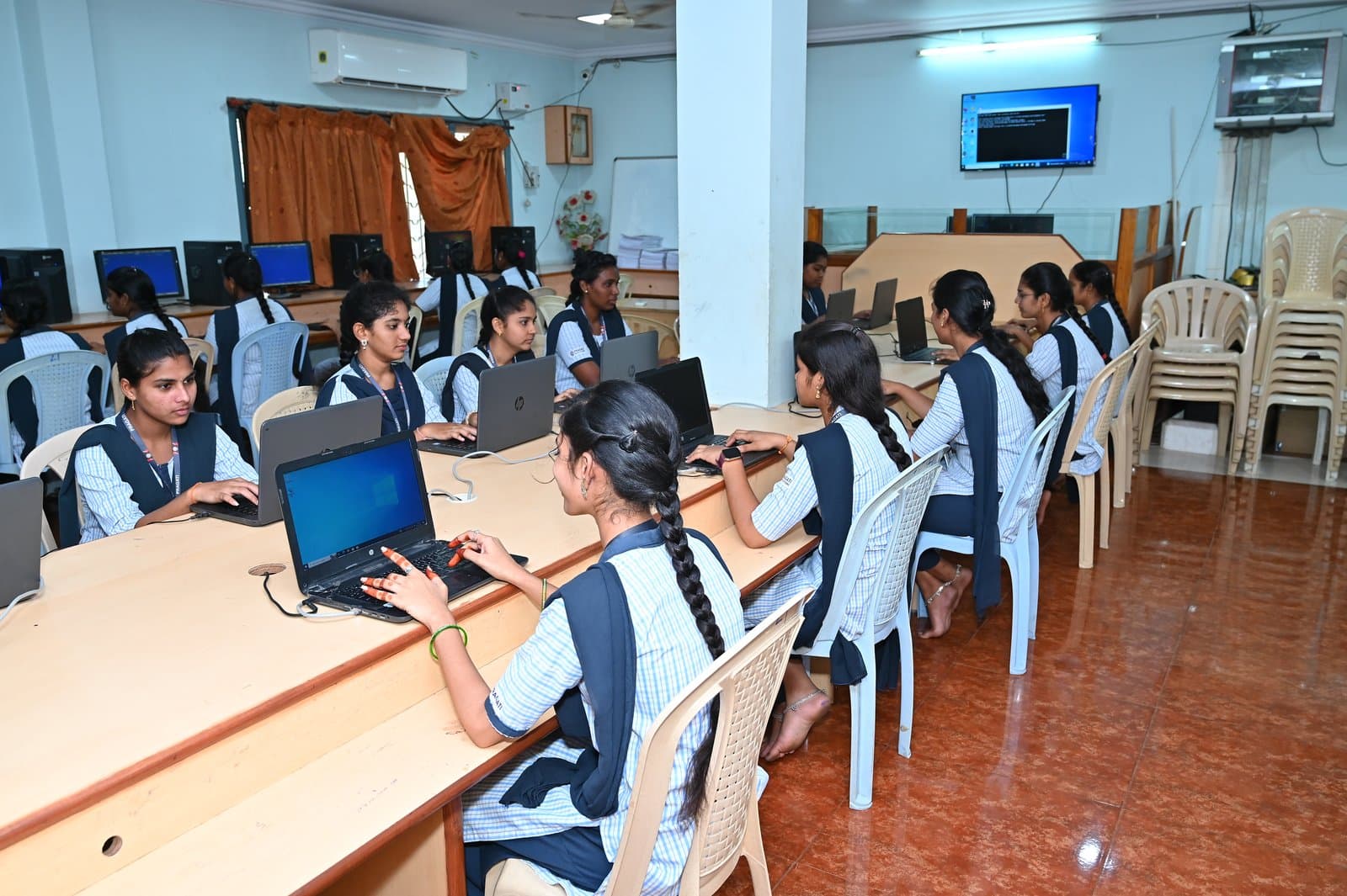 Computer Lab - Students working on laptops